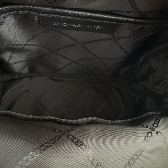 Michael Kors convertible mini backpack - Picture 5 of 7